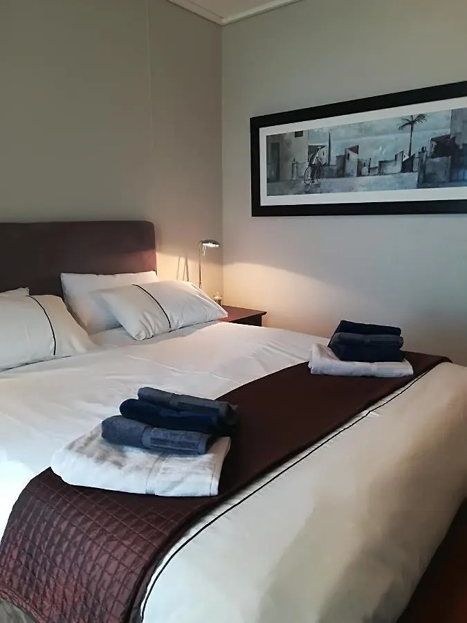 A310 Lagoon Beach Apartment & Spa ケープタウン 2*,