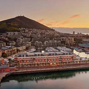 Cape Grace Y Hotel
